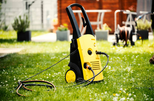 Best Soft Washing for Delicate Surfaces in Beach City, TX